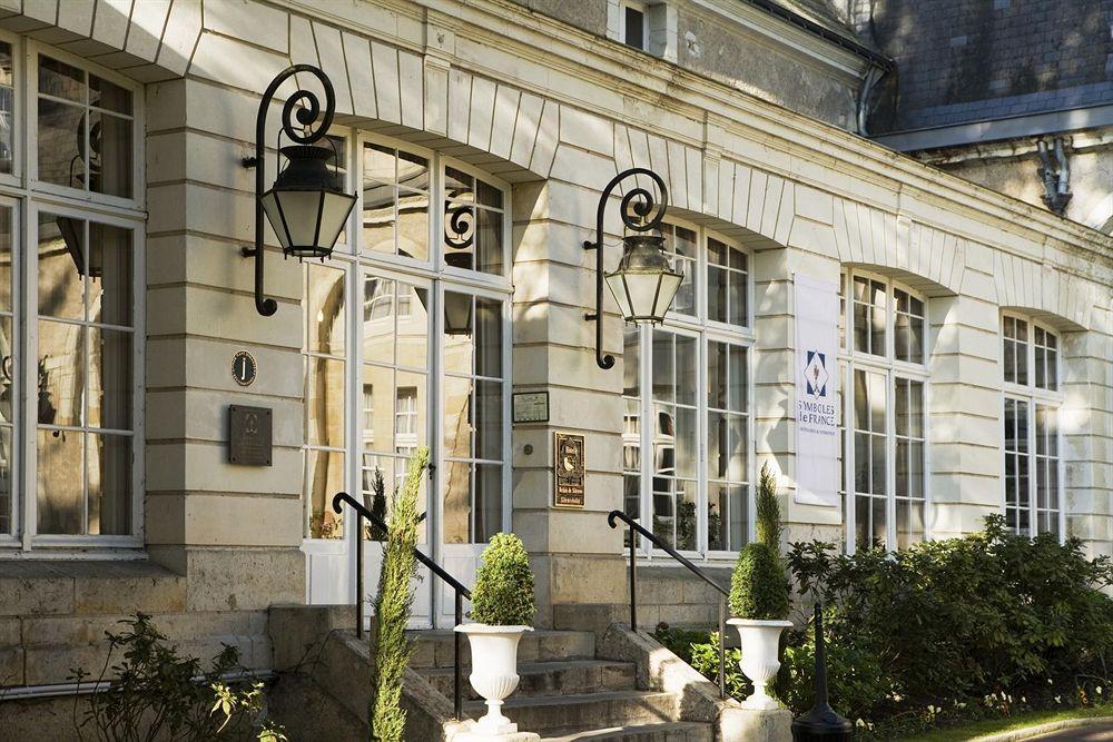 Chateau De Beauvois - La Maison Younan Saint-Étienne-de-Chigny Exterior photo