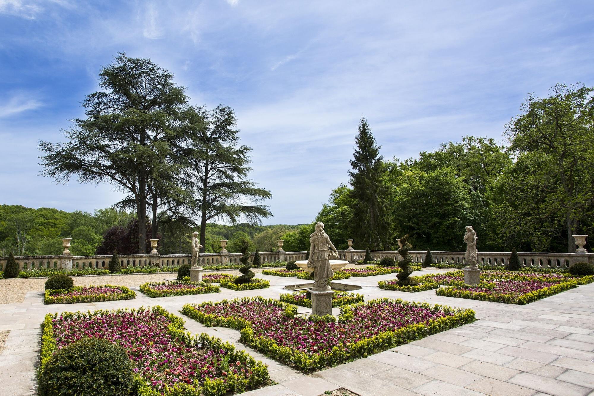 Chateau De Beauvois - La Maison Younan Saint-Étienne-de-Chigny Exterior photo